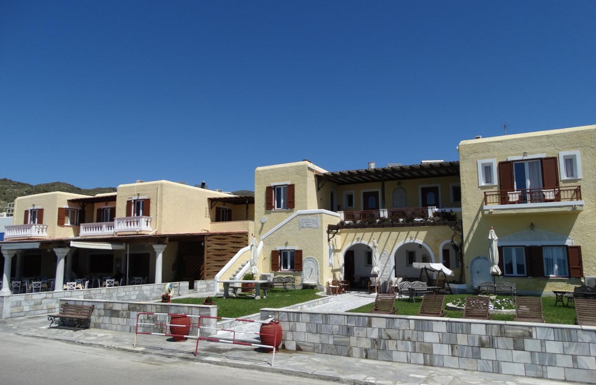 Kionia Apartments Exterior photo